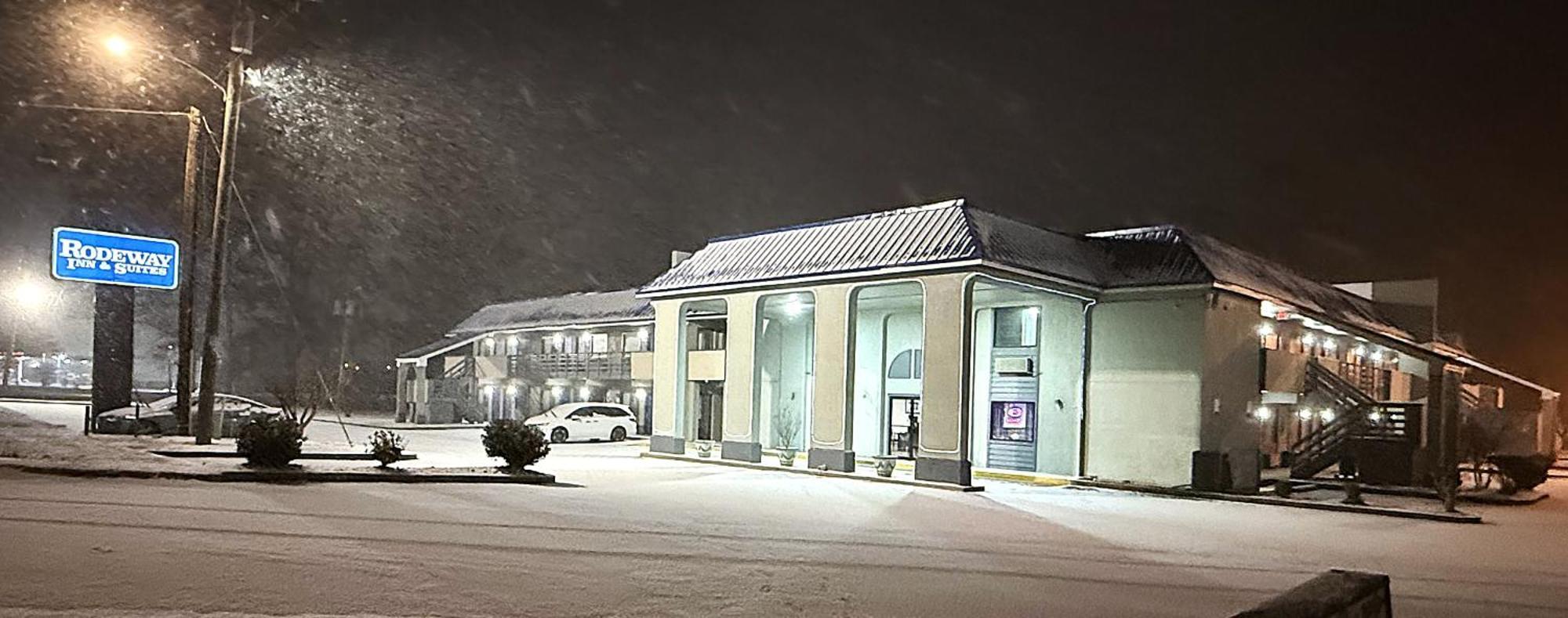 โรดเวย์ อินน์ แอนด์ สวีท Plymouth ภายนอก รูปภาพ